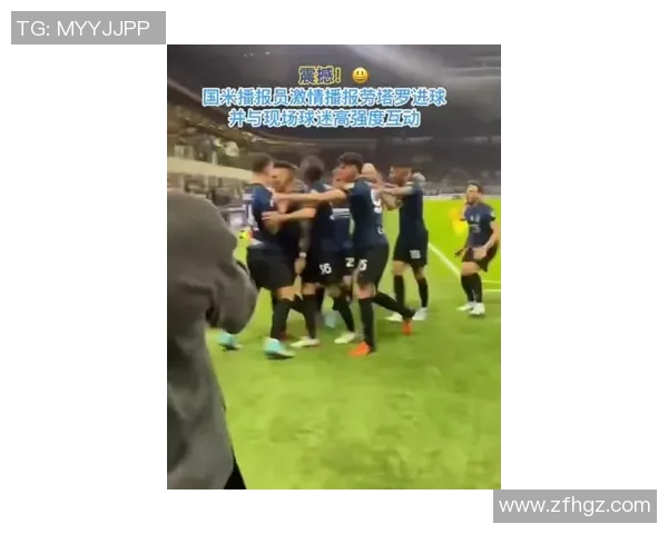 璀璨足球明星夜灯摆件点亮你的家居生活,尽享运动魅力与温馨氛围